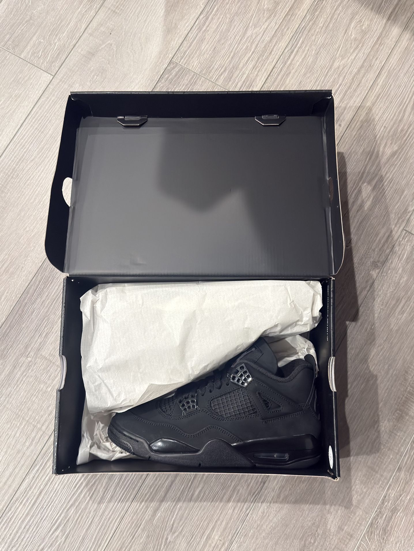 NEW  Jordan Retro 4 Black Cat Size 7.5