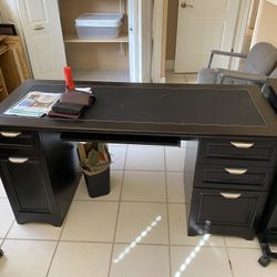 Office Desk Set