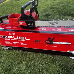  MILWAUKEE CHAINSAW  M18 FUEL 16 in. 18V Lithium-Ion Brushless Battery Chainsaw (TOOL ONLY) Store price $329.00 +tax MY PRICE $200 total 