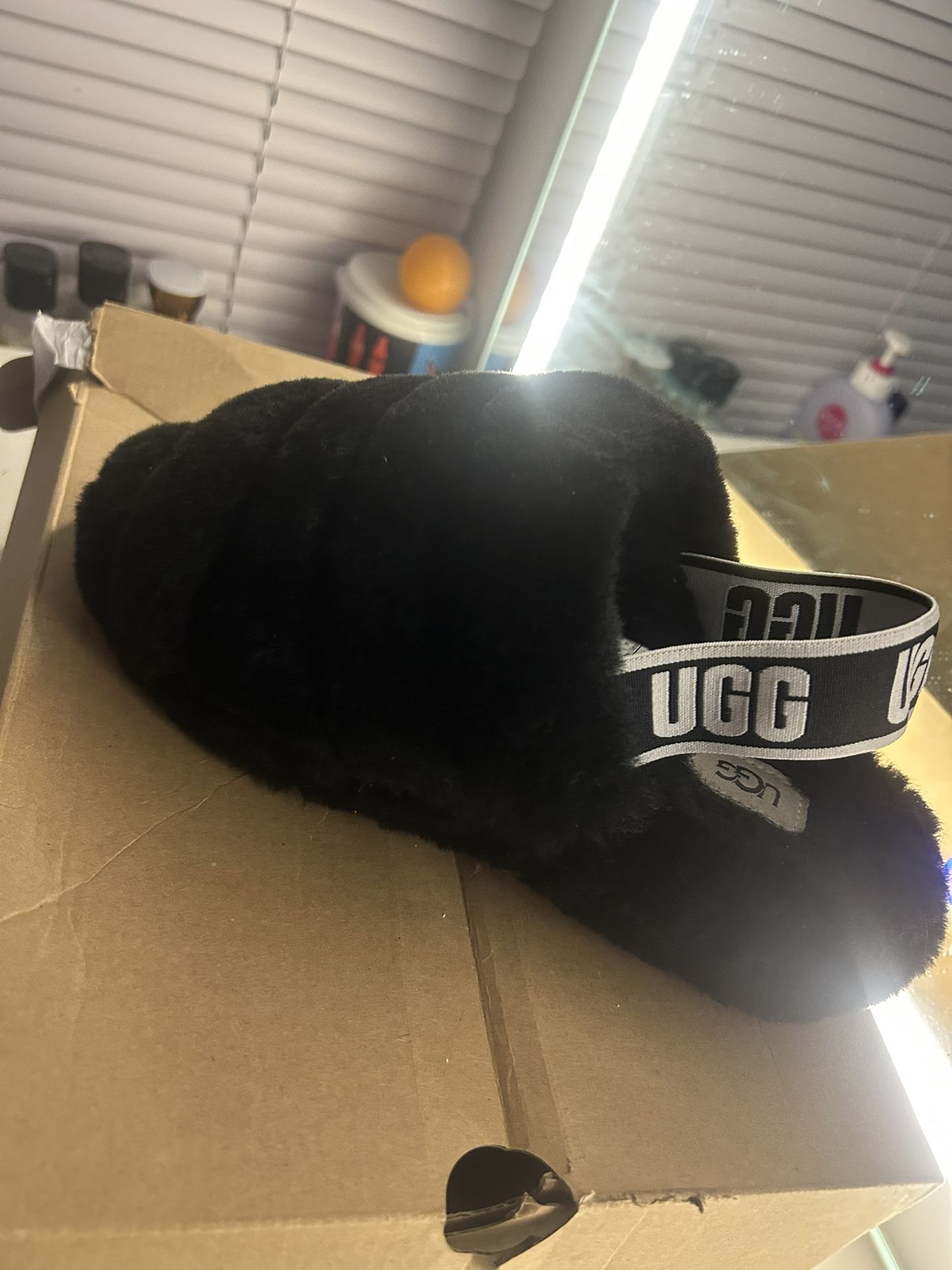 UGGS slides size 8W