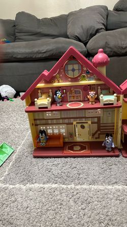 Bluey Family House Playset with Figures