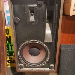 Speaker Lab Speakers