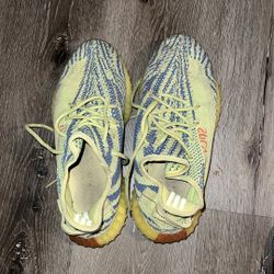 Adidas Yeezy Boost 350 V2