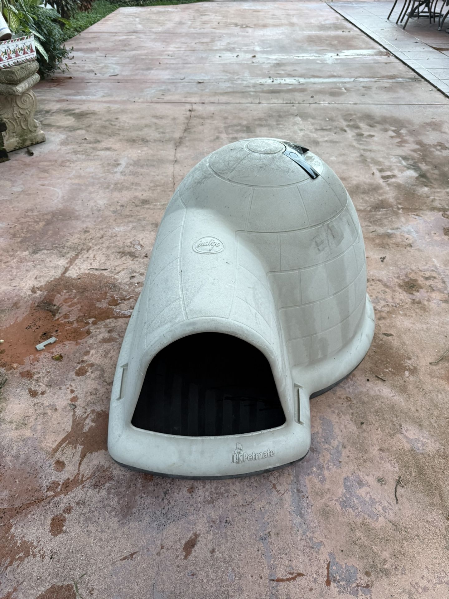 Igloo Indigo dog ๐ถ house