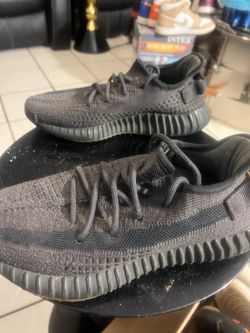 Size 7 adidas Yeezy Boost 350 V2 Cinder Non-Reflective Black Low Top Sneakers