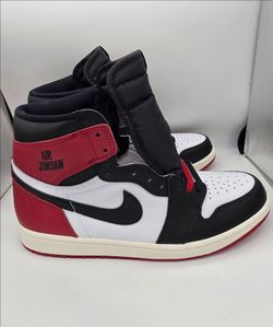 Air Jordan Black Toe Reimagined Size 10