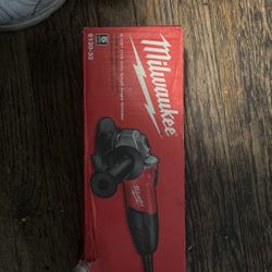 Milwaukee Small Angle Grinder 