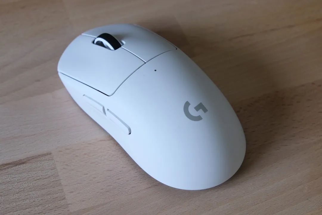 Superlight Pro Logitech