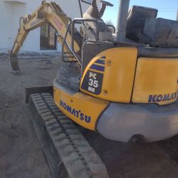 2015 KOMATSU PC35MR MINI EXCAVATOR