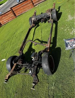 1986 El Camino frame