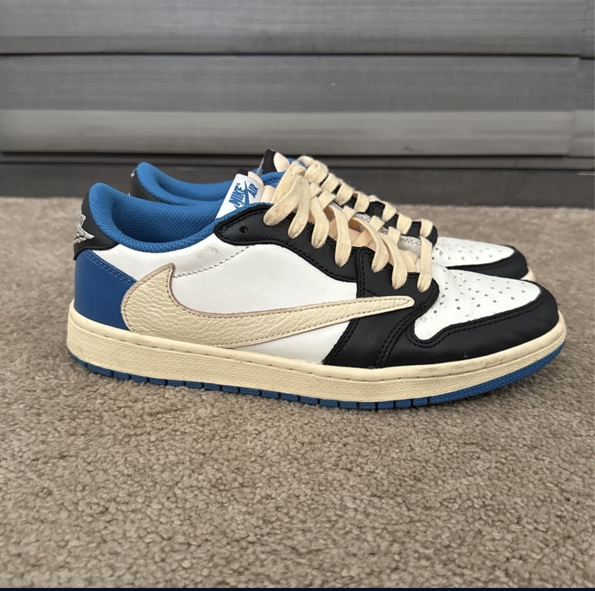 Jordan 1 Low Travis Scott Fragments