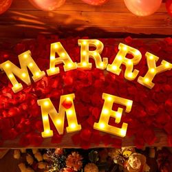 Marry Me Lettering 