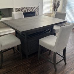 Concord 5 Piece Extension Dinette Set
