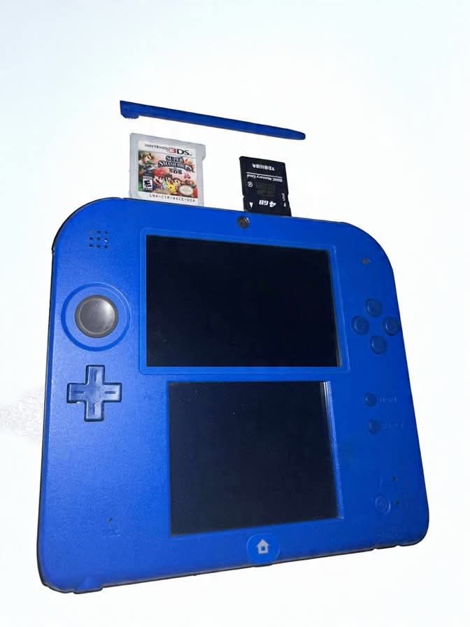 Nintendo 2DS Electric Blue W 2 Games, And Stylus Console Only Fully Functional