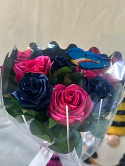 Half‑Dozen Handmade Satin Ribbon Rose Bouquet – Pink & Navy