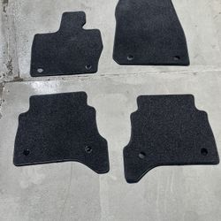 2023-24 Land Rover Range Rover Black Carpet Floor Mats 4pc Set  #M8E2130A22BB8PVJ OEM  