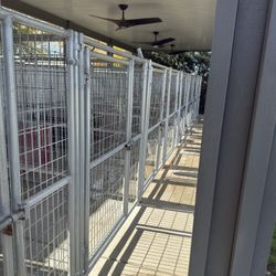 Rhino Dog Kennels - 5 Run Shed Row Style w/Roof Shelters 5'x10'