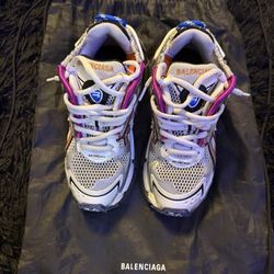 Track Runners 