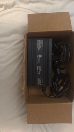Rawrr Mantis X Charger (Brand New)