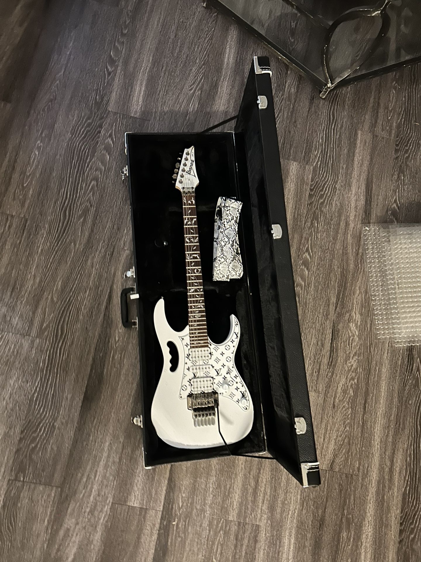 Ibanez JEM