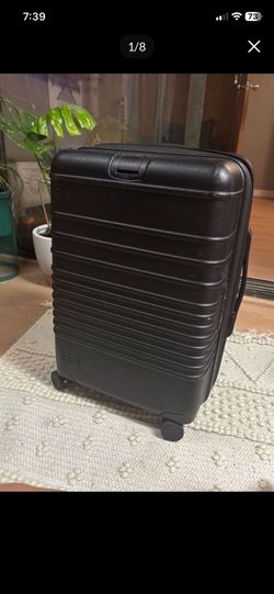 LOW PRICE MOVING- BEIS BLACK 22” CARRY ON LUGGAGE