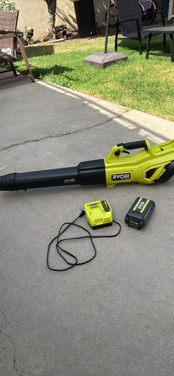40V HP Brushless Whisper Series 160 MPH 650 CFM Leaf Blower Cordless wi Live Chat 4.0 Ah Battery and Charger