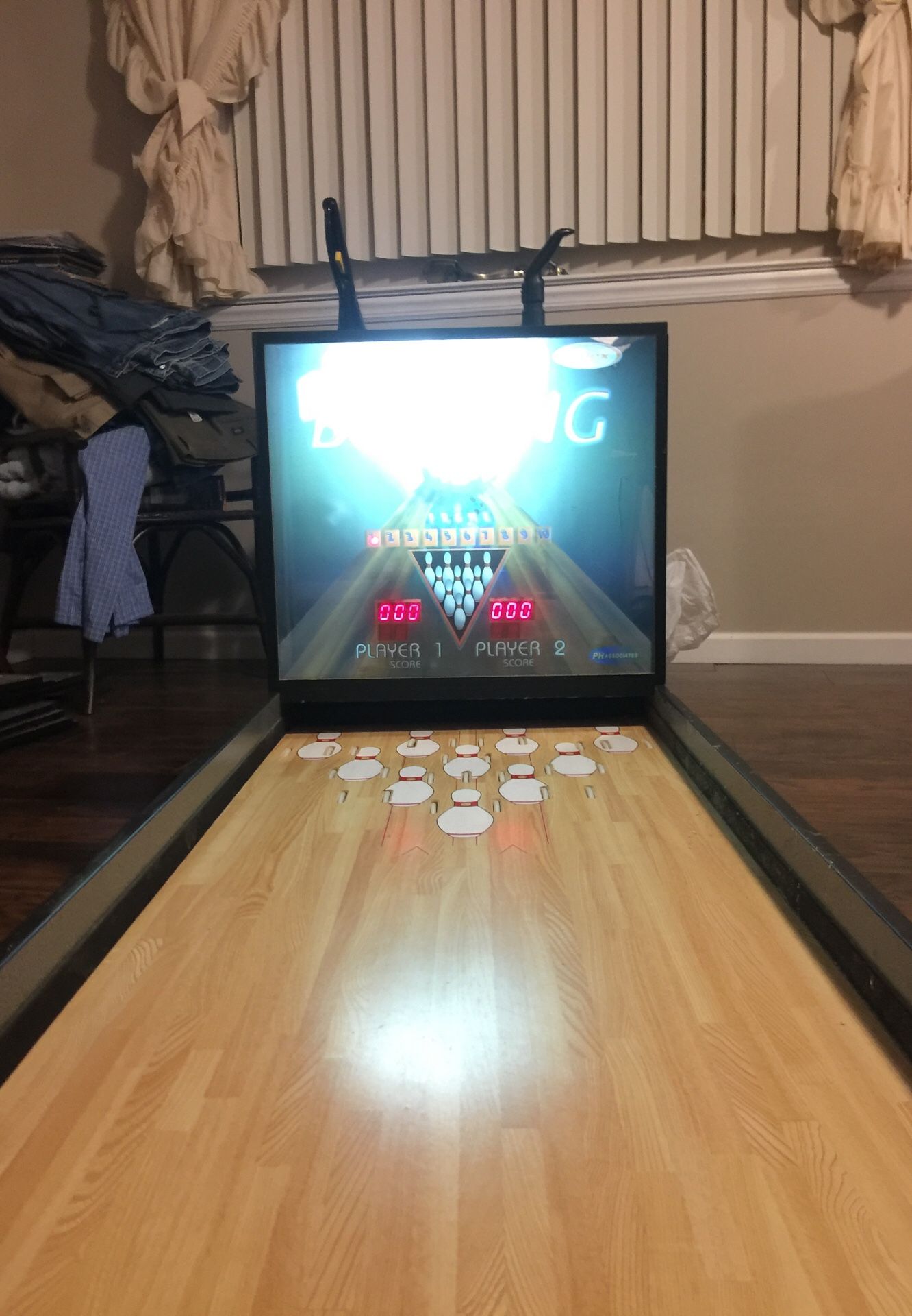 Halex power bowling arcade shuffle puck bowling game for Sale in Wood