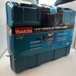 Makita  HR4013C 11 Amp 1-9/16 In. Corded SDS-Max Concrete/masonry AVT (anti Vibration Technology) Rotary Hammer Drill With Hard Case