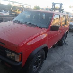 1995 Nissan Pathfinder