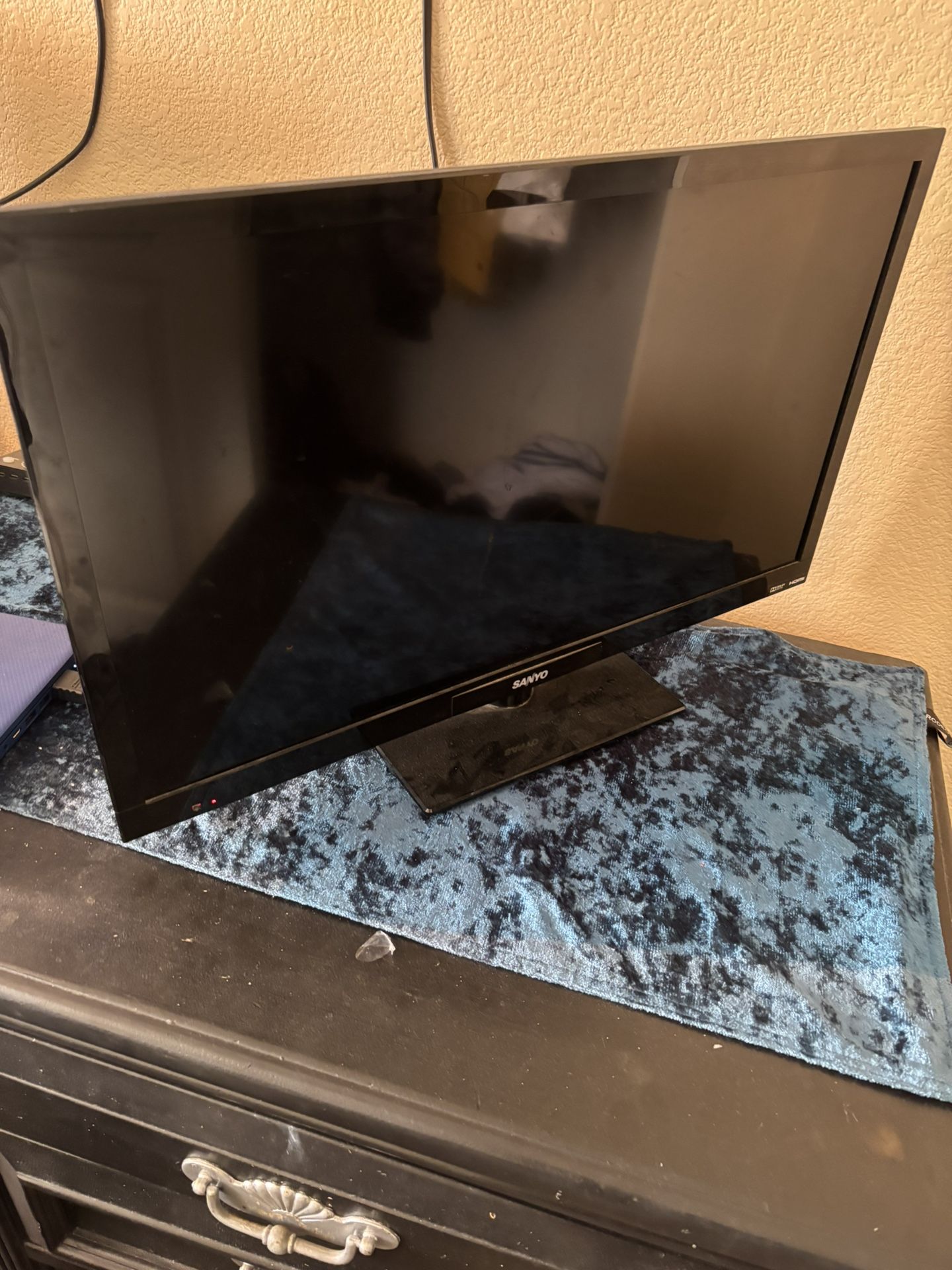 Sanyo 24" Lcd Led TV/pc Monitor