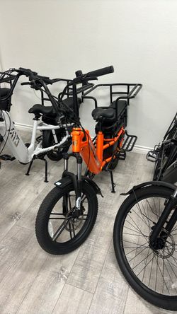 Brand new Hovcart 1000 out the door fit two toddler Ebike