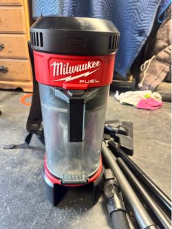 Milwaukee vacuum carry on