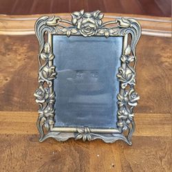 Vintage Floral Metal Photo Frame 3.5x5