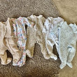 5 Floral Sleep And Play Outfits For Baby Girl 