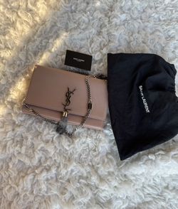 Saint Laurent Nude pink clutch with chain