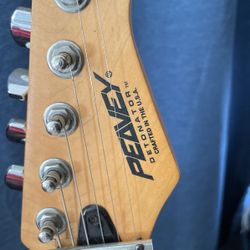 Peavey USA Built Nice Tone Plays Great Guitar