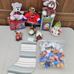 Lot of various Christmas decorations!