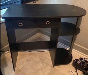 MINI DESK FOR KIDS