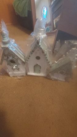 3 fancy birdhouses, wood