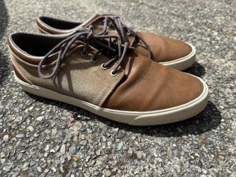 Men’s Casual Leather Shoes - Size 10.5