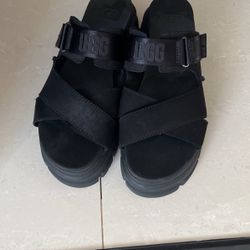 Ugg Ashton Moss , Women’s Sandal/Shoes, UGG %100 Authentic , $125 Or Best Offer 