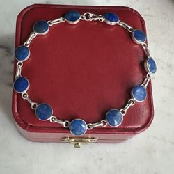 925 Sterling Silver Genuine Lapis Azule Bracelet, 7.5 In . Marked 950, Nice Bracelet