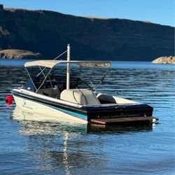 1996 Ski Centurion Boat