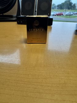 New VERSACE Crystal Noir for Women .17 oz. Eau De Toilette Perfume - Travel Size