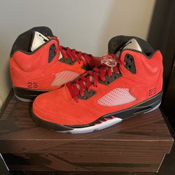 Jordan Retro 5 Raging Bulls