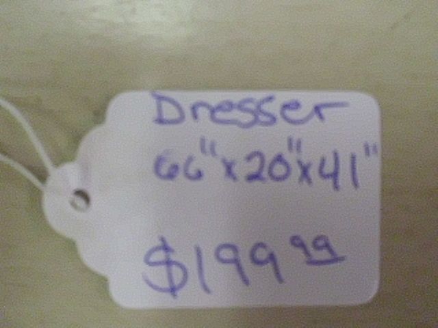 DRESSER