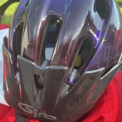 Adult Purple Giro Bike Helmet Size Small-Medium 
