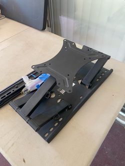 TV Mount full motion 75” TV or less