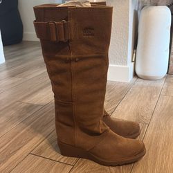 Sorel Toronto suede wedge