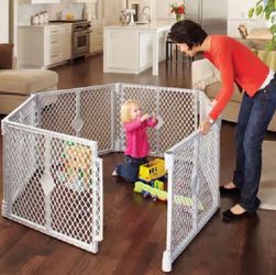 Baby / Dog Gate
